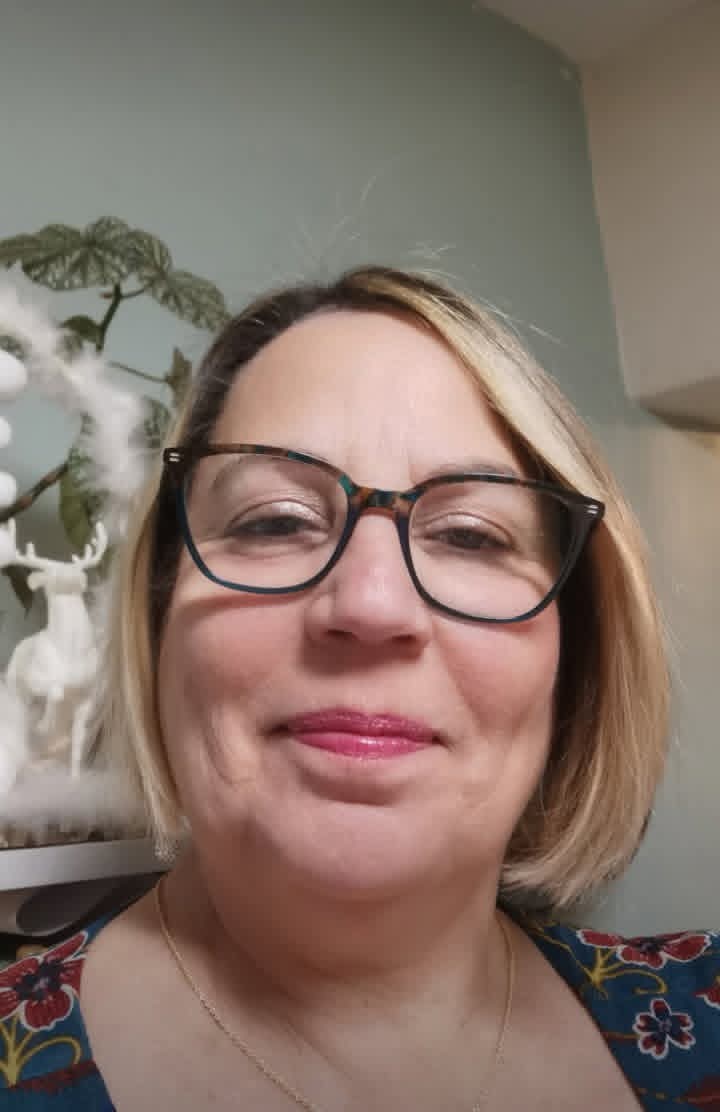 Découvrez Valérie Bascop