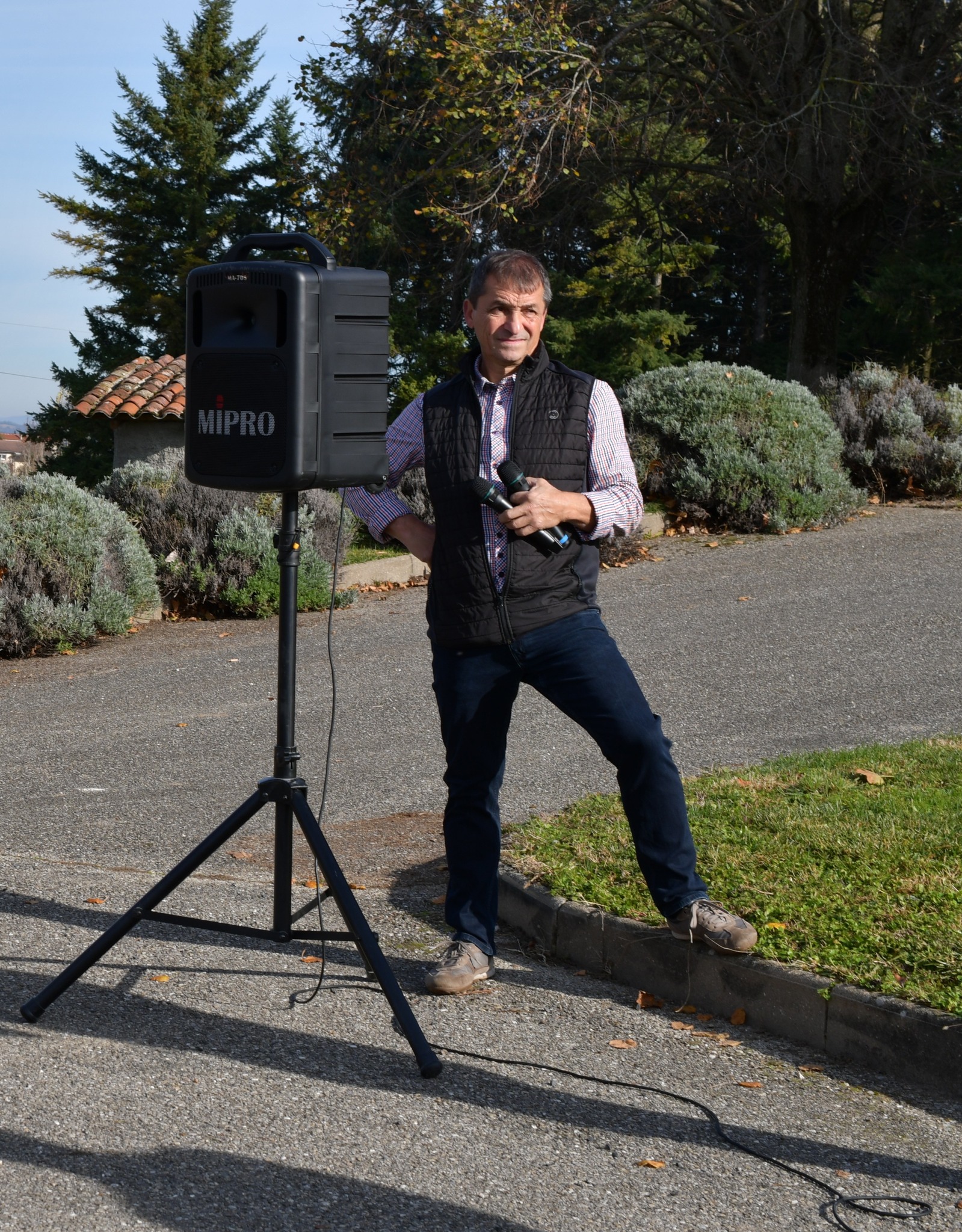 Découvrez Gérard Micoud