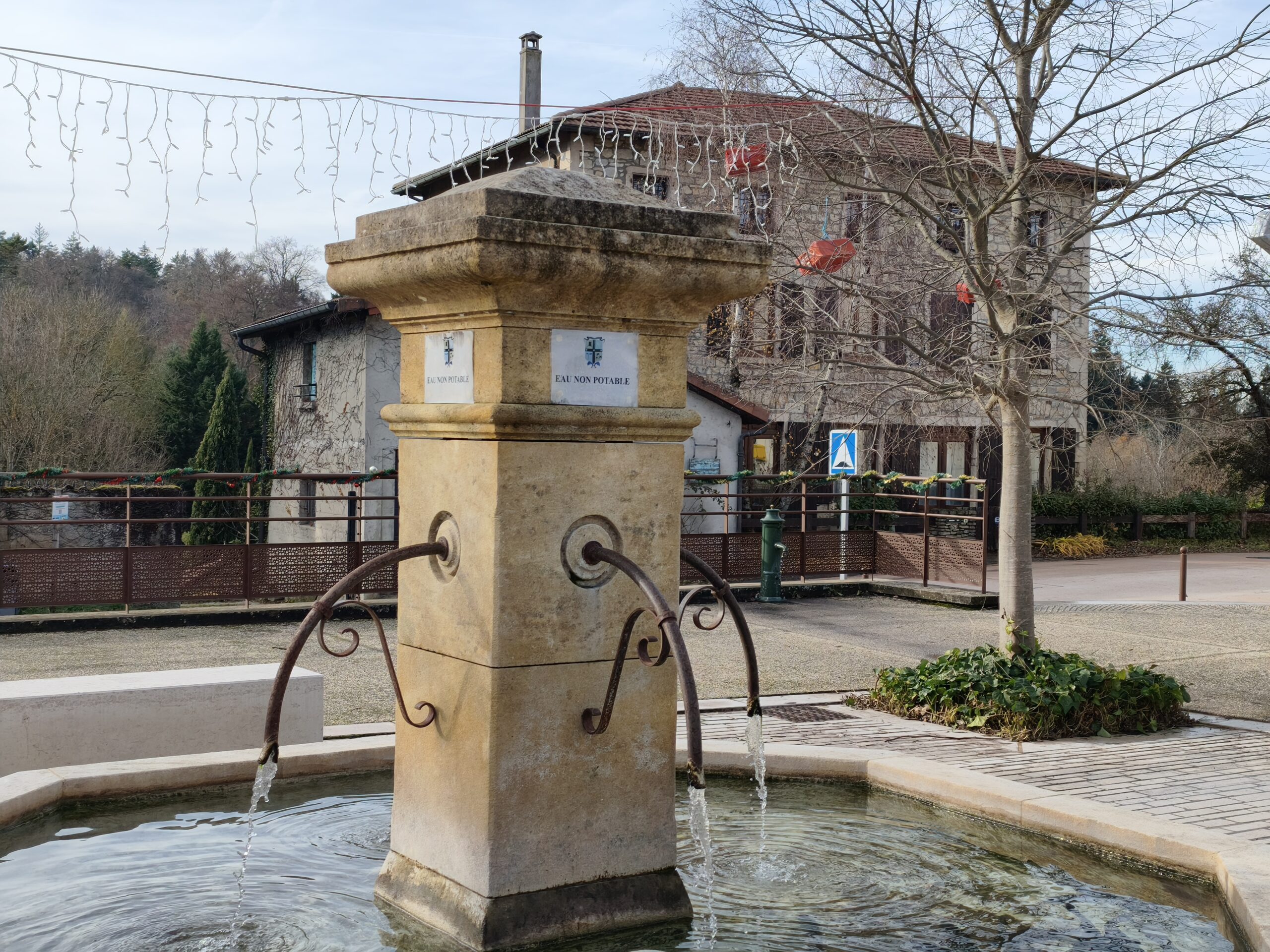 Commerces, services & finances